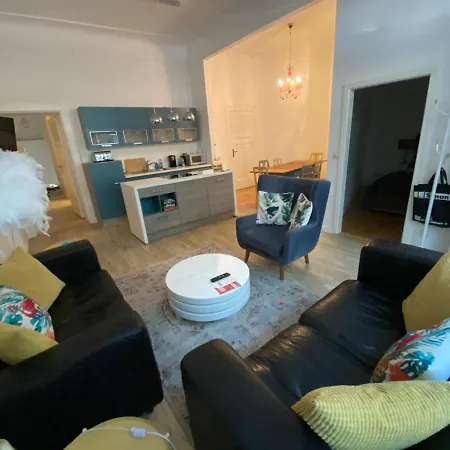 Apartment My Little Castle -